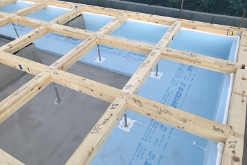 基礎断熱　基礎内断熱