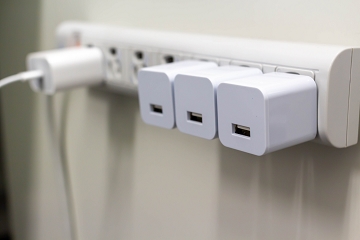 コンセント　ＵＳＢ