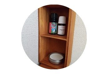 アロマストーン　棚