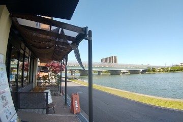 石山　薬膳　瀬田川