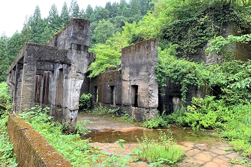 滋賀　ラピュタ　土倉鉱山跡